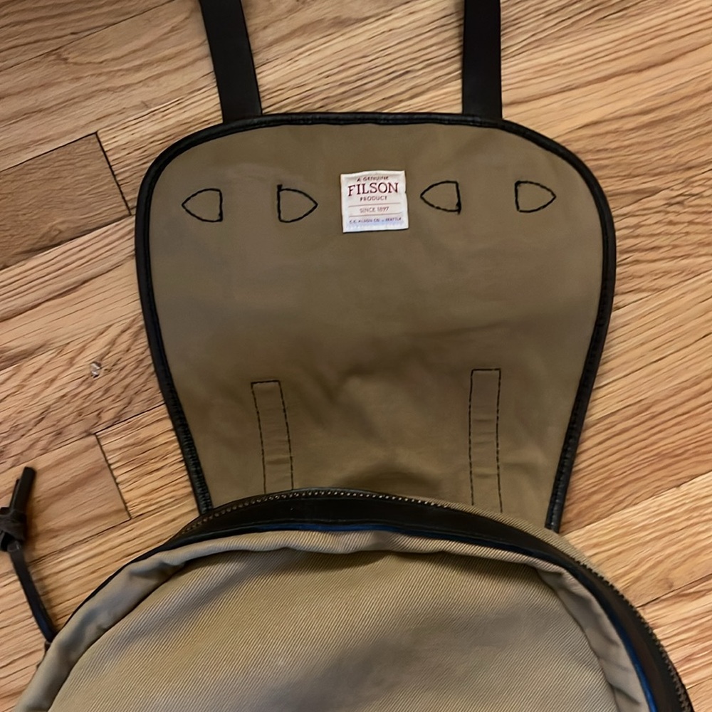 Filson Rugged Twill Rucksack Backpack Tan - Picture 15 of 16